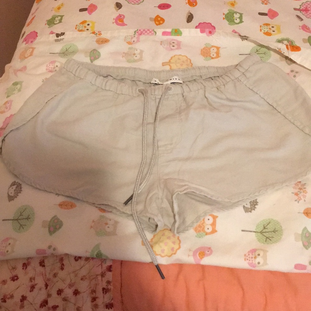 Community Shorts